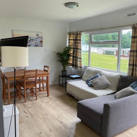 Cosy Cabin - Bideford Bay Holiday Park Екстер'єр фото