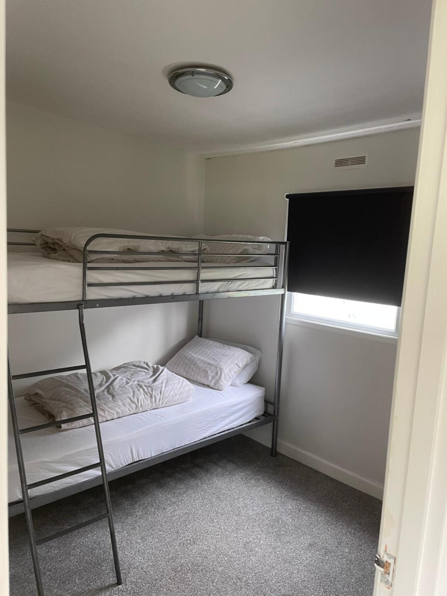 Cosy Cabin - Bideford Bay Holiday Park Екстер'єр фото